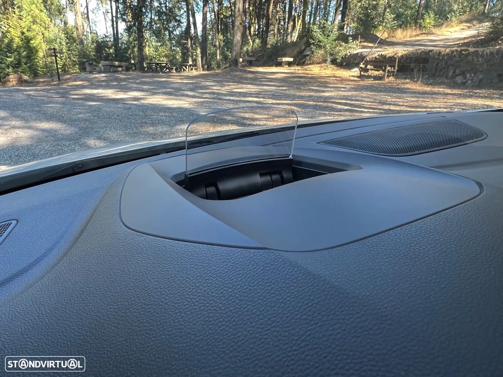 Renault Mégane 1.6 TCe GT EDC - 27