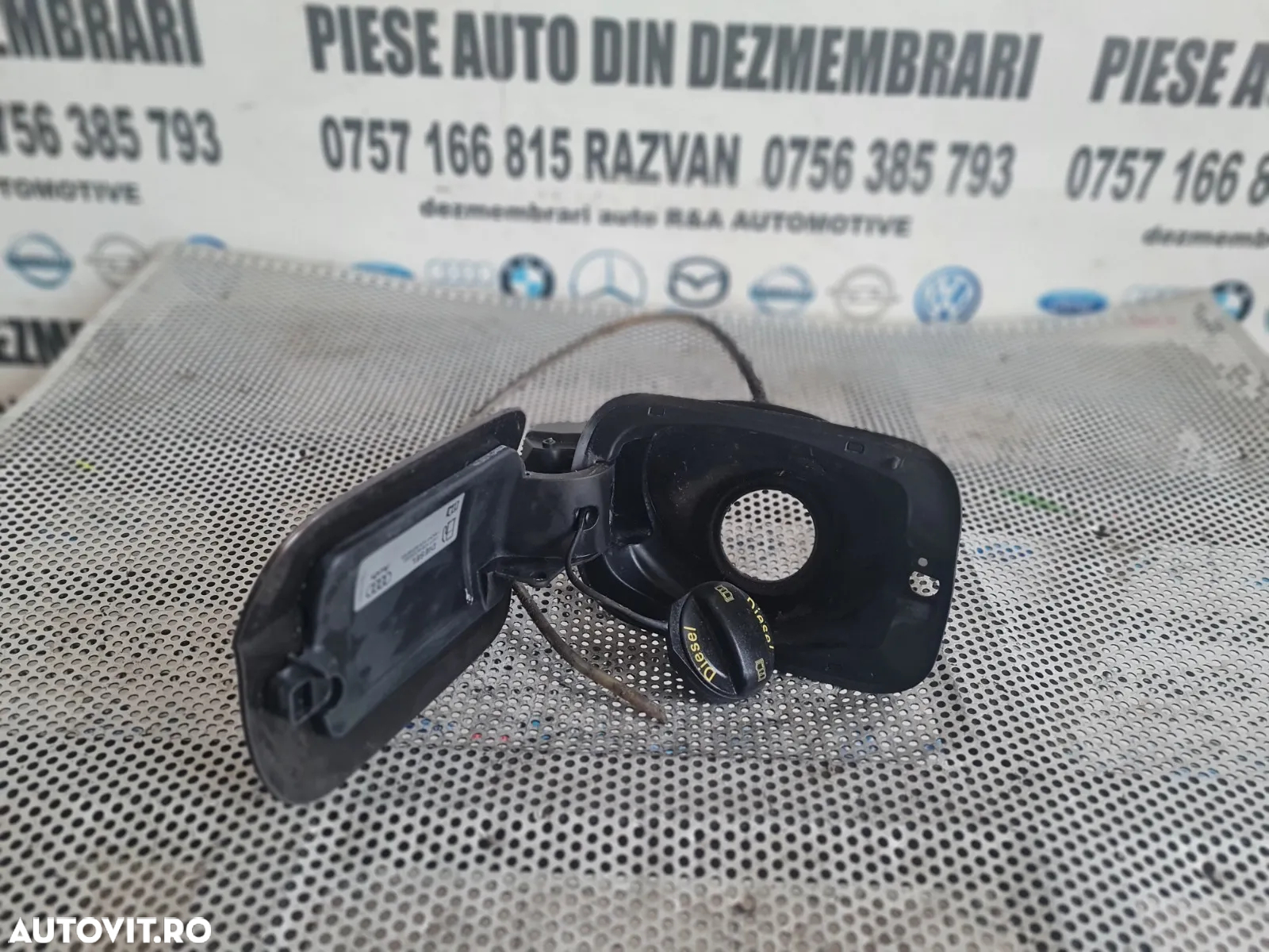 Capac Rezervor Audi A5 Sportback 2.0 Tdi Euro 5 Motor CJC Cutie Automata NYM An 2012-2013-2014-2015 - 3