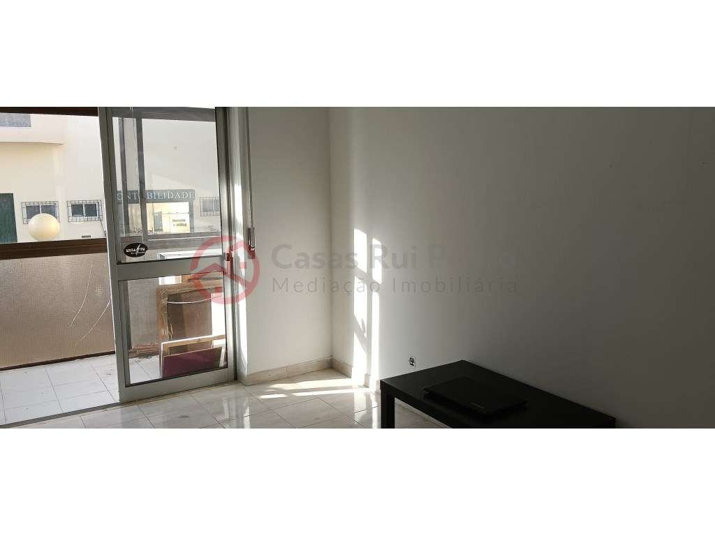 Apartamento T3 em Vale Flores, Feijó - Grande imagem: 5/22