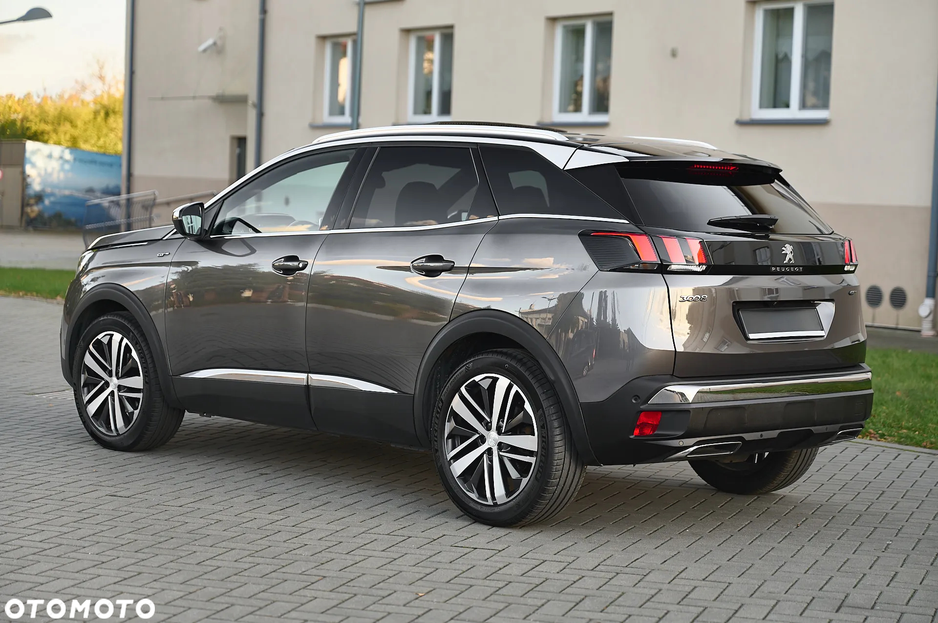 Peugeot 3008 2.0 BlueHDi GT S&S EAT8 - 8