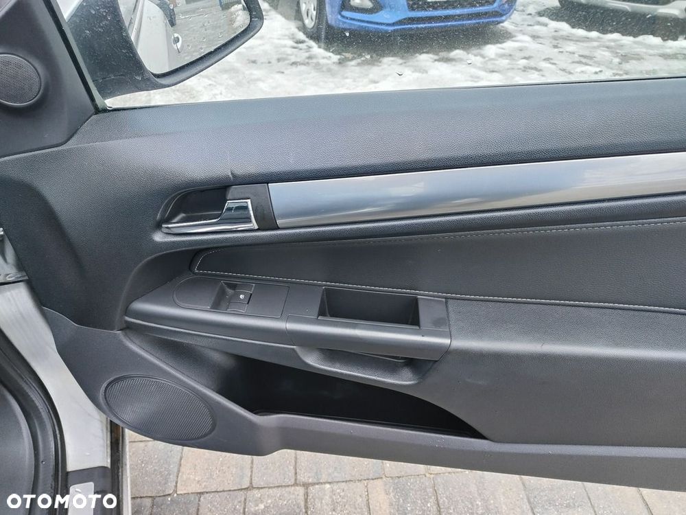 Opel Astra - 26