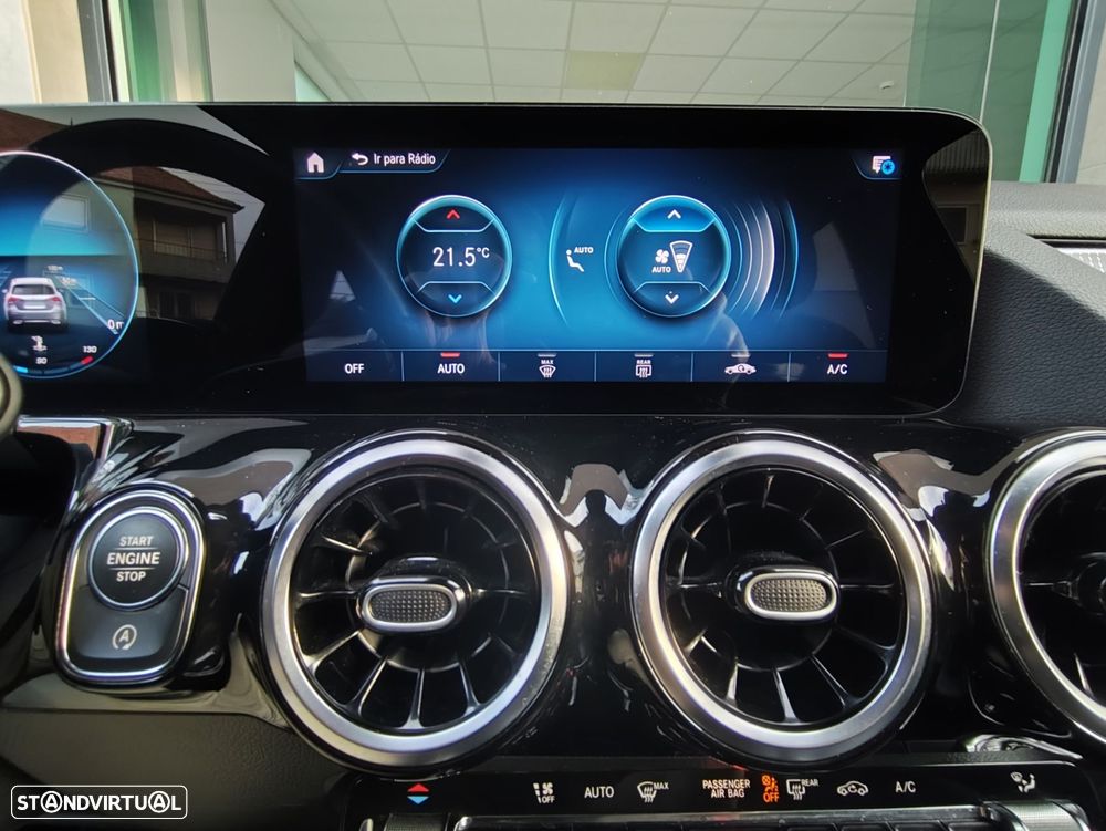 Mercedes-Benz GLA 180 d Progressive - 30