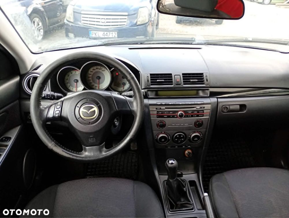 Mazda 3 - 8