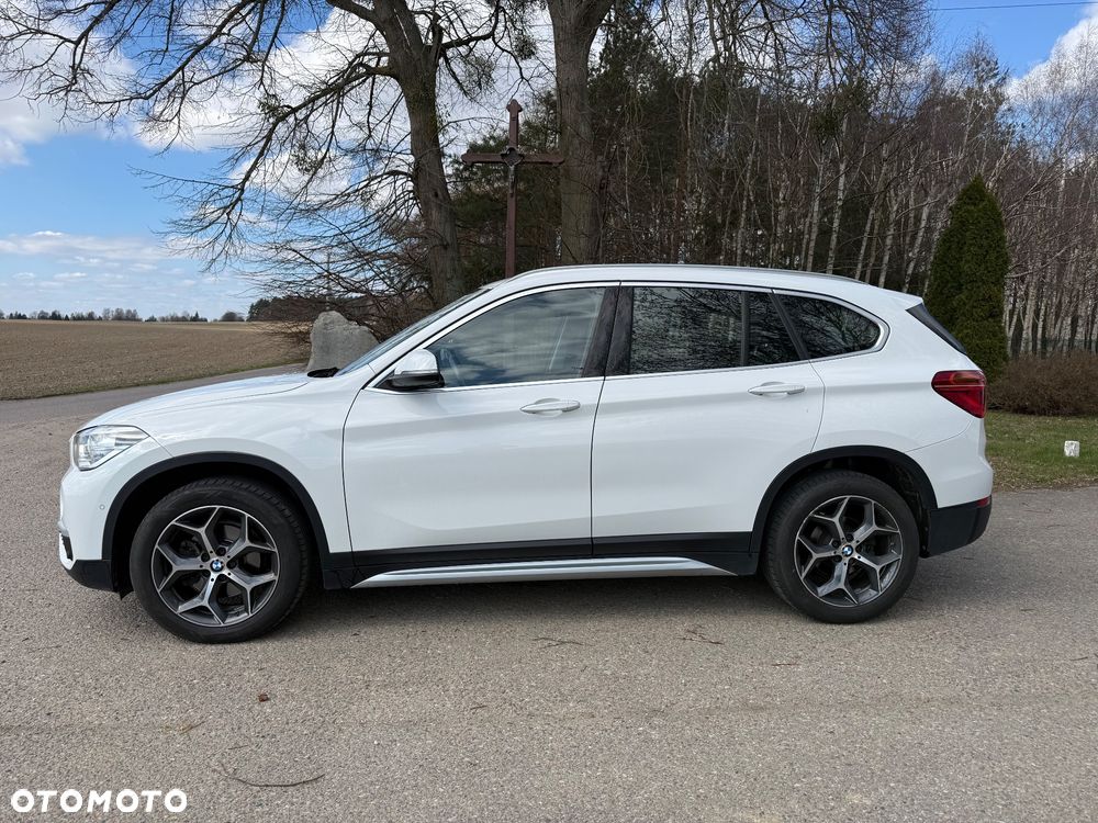 BMW X1 sDrive18d sport - 5