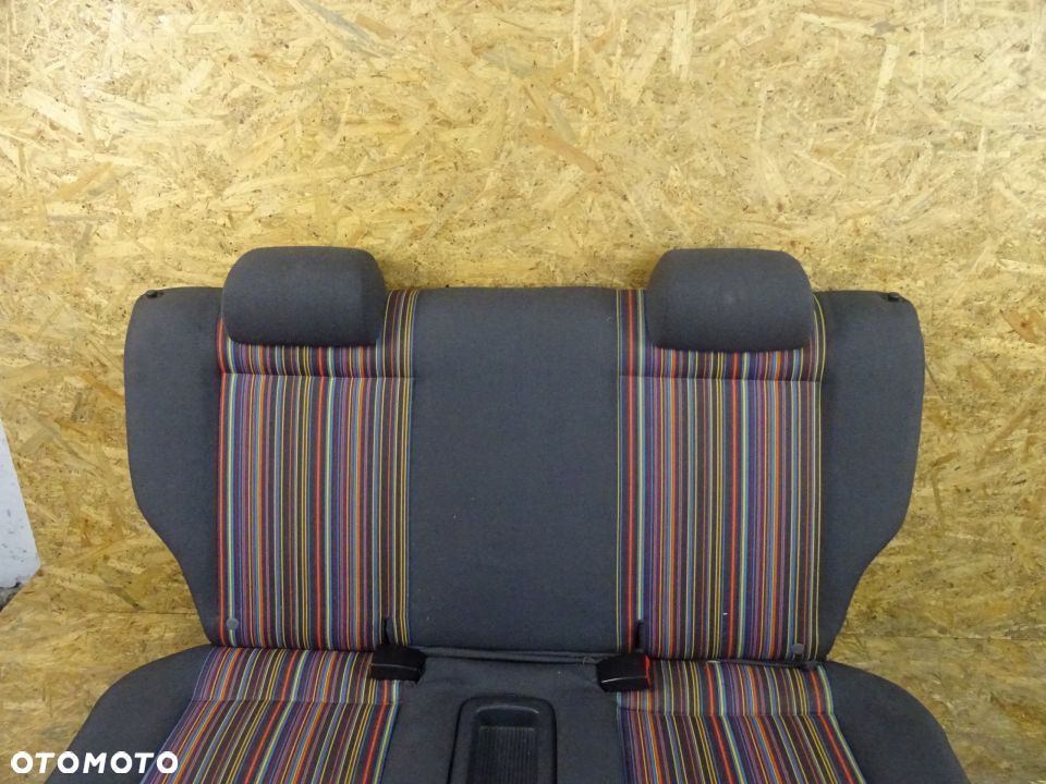 FOTEL FOTELE KANAPA VW FOX HB 3D NR322 - 8