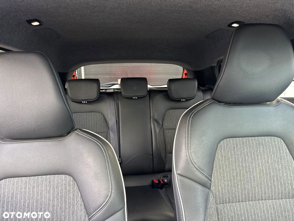 Renault Clio - 24