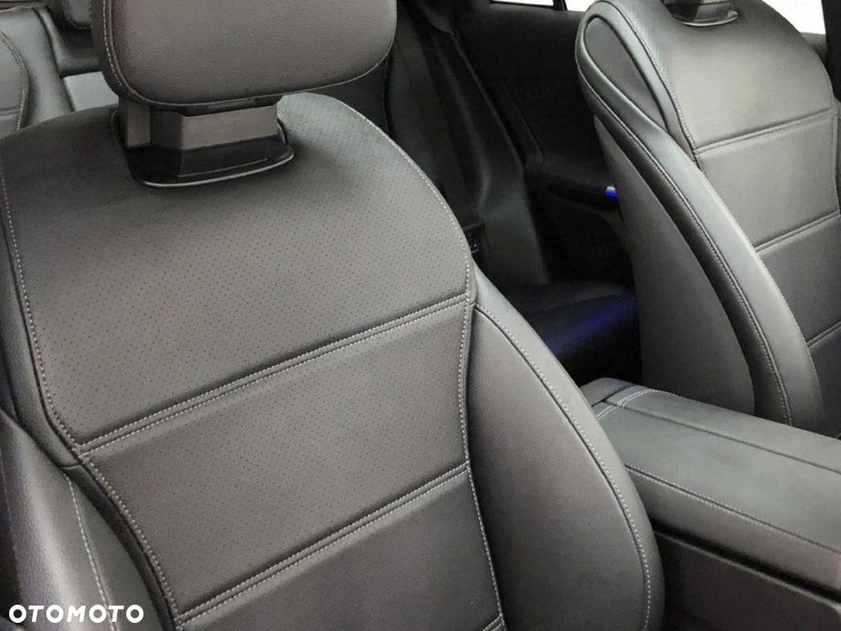 Mercedes-Benz GLC - 10