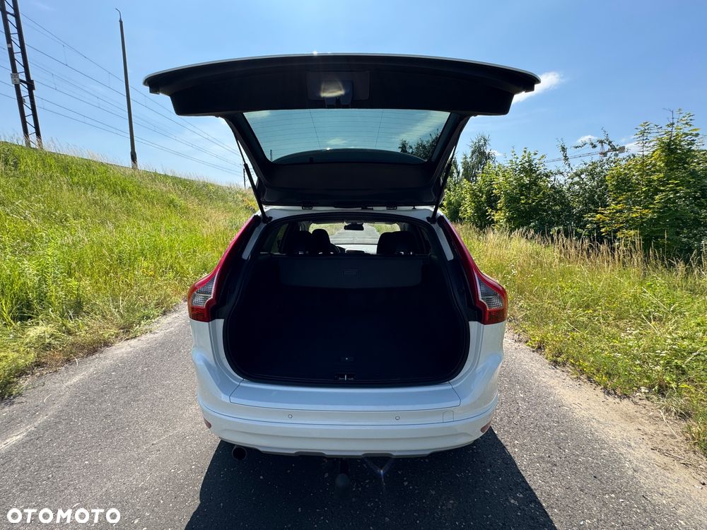 Volvo XC 60 D3 Linje Inscription - 9