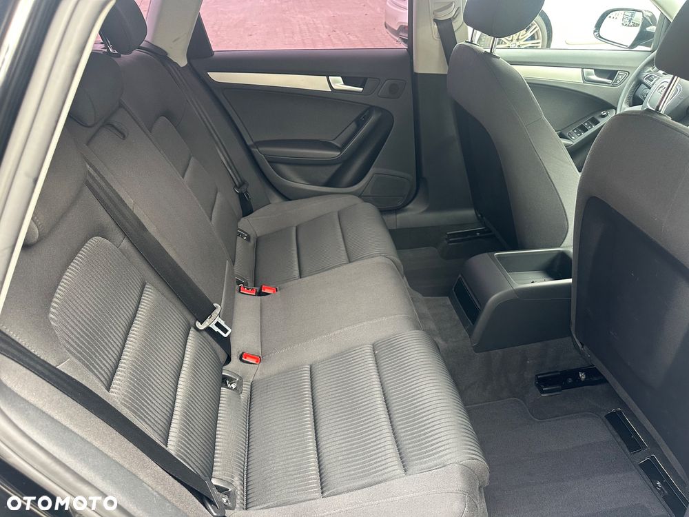 Audi A4 - 32
