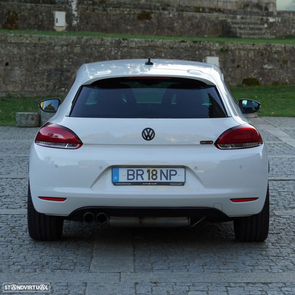 VW Scirocco - 32