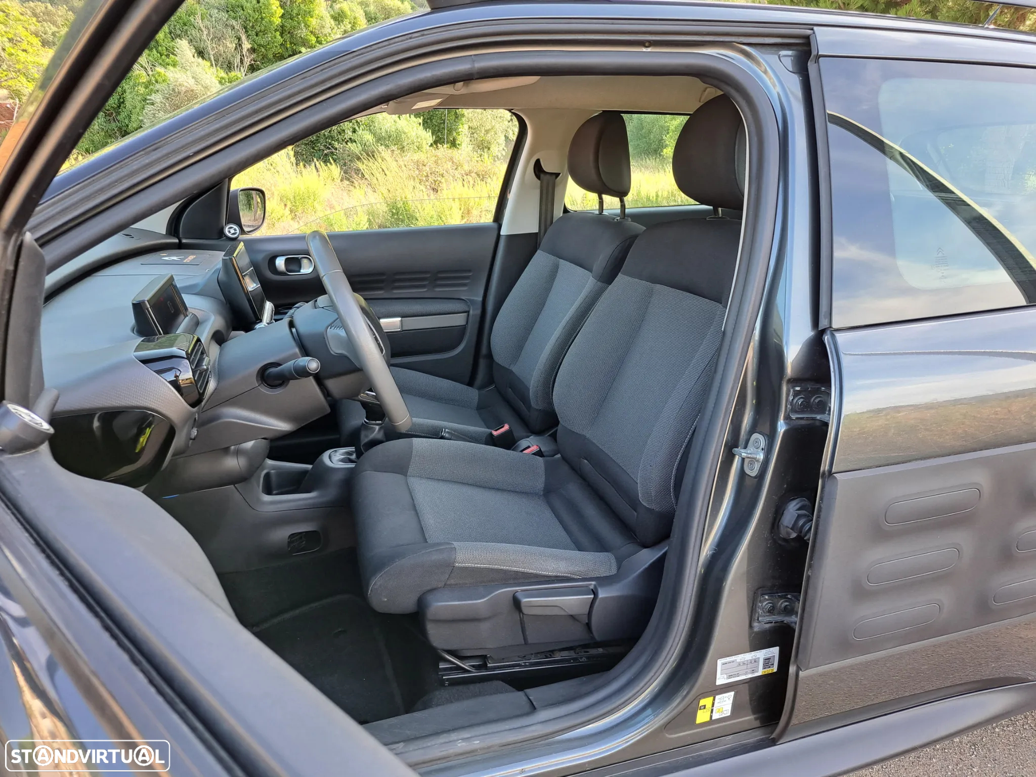 Citroën C4 Cactus 1.6 BlueHDi Feel Business - 10