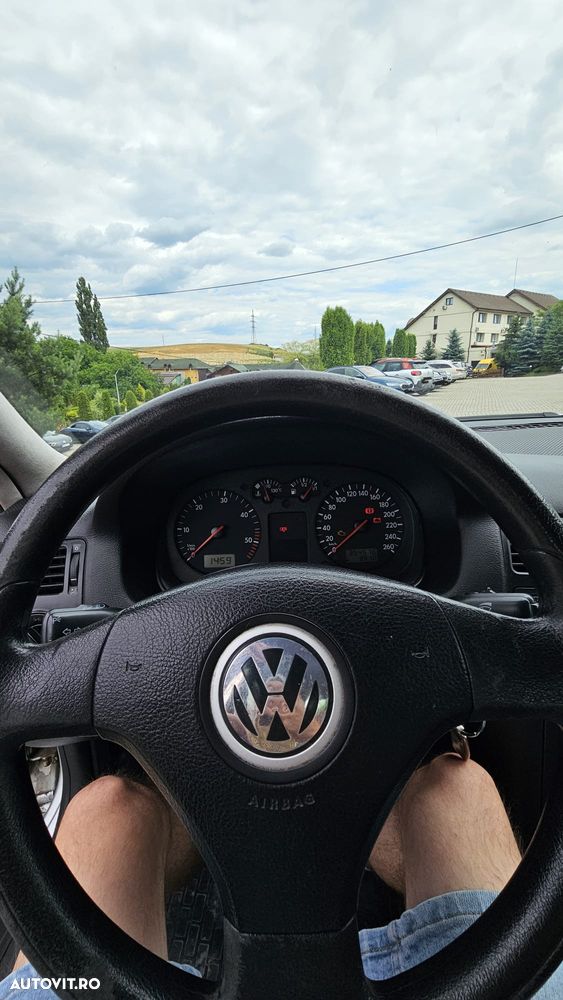 Volkswagen Bora 1.9TDI Basis - 12