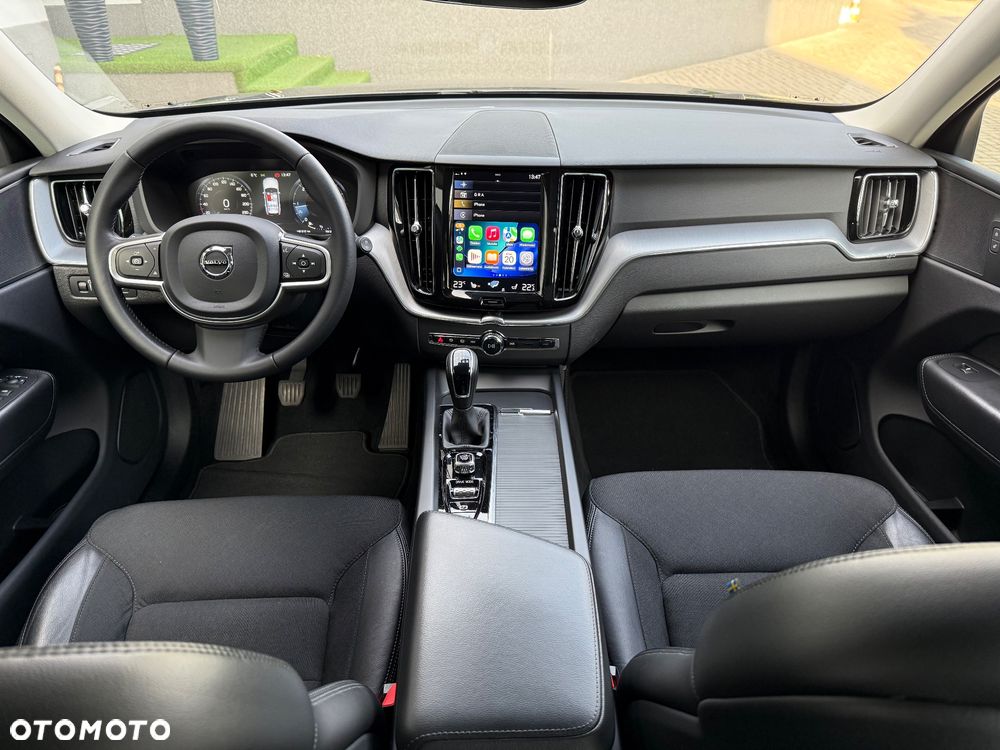 Volvo XC 60 D3 Drive-E Momentum - 8