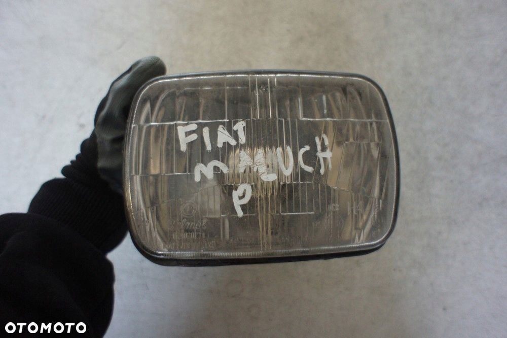FIAT 126P LAMPA PRAWY PRZÓD - 1