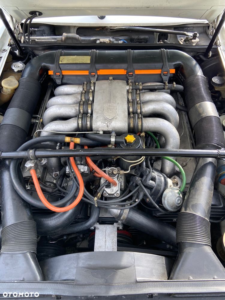 Porsche 928 - 38