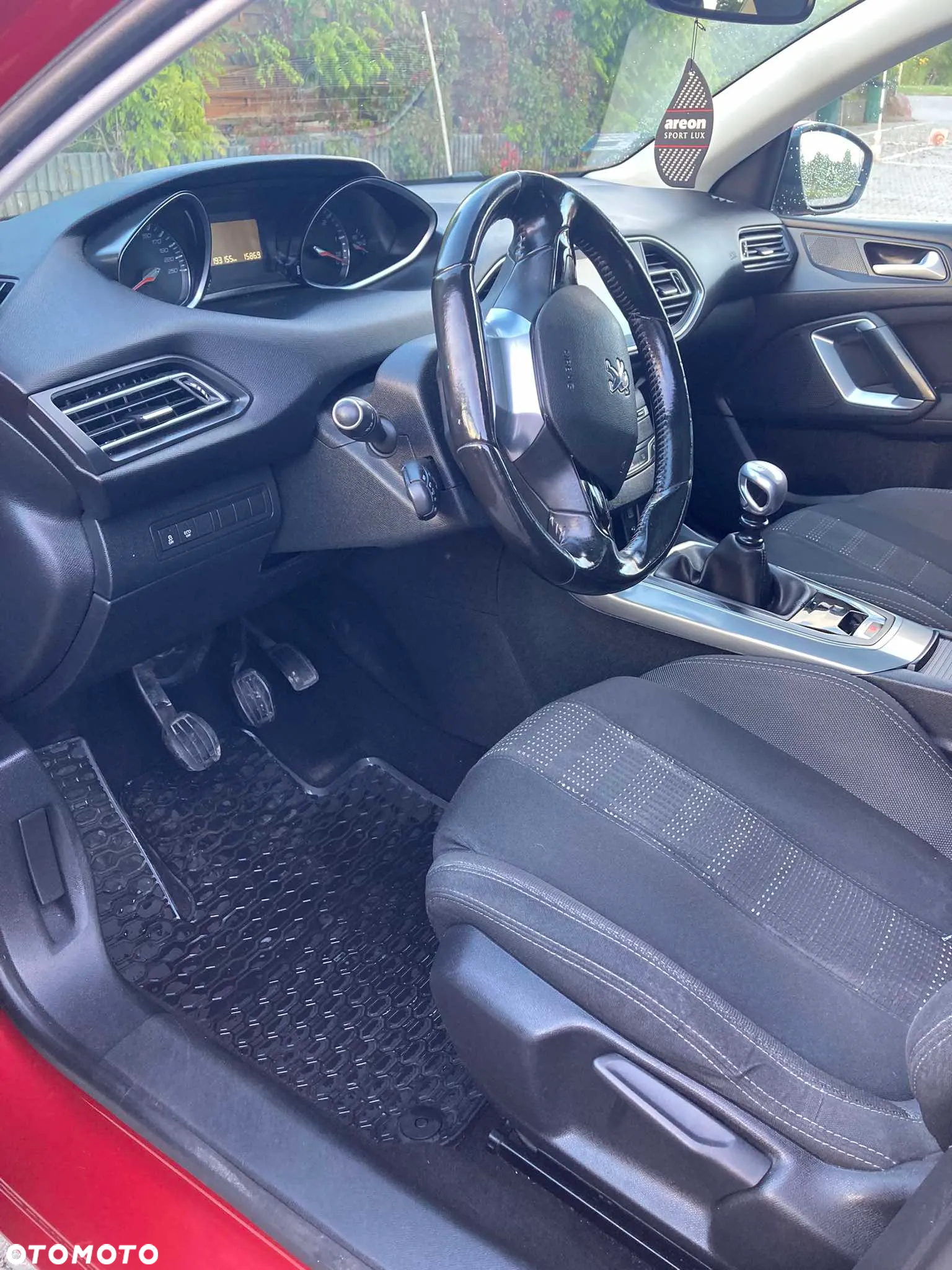 Peugeot 308 SW 2.0 BlueHDi Allure S&S - 11
