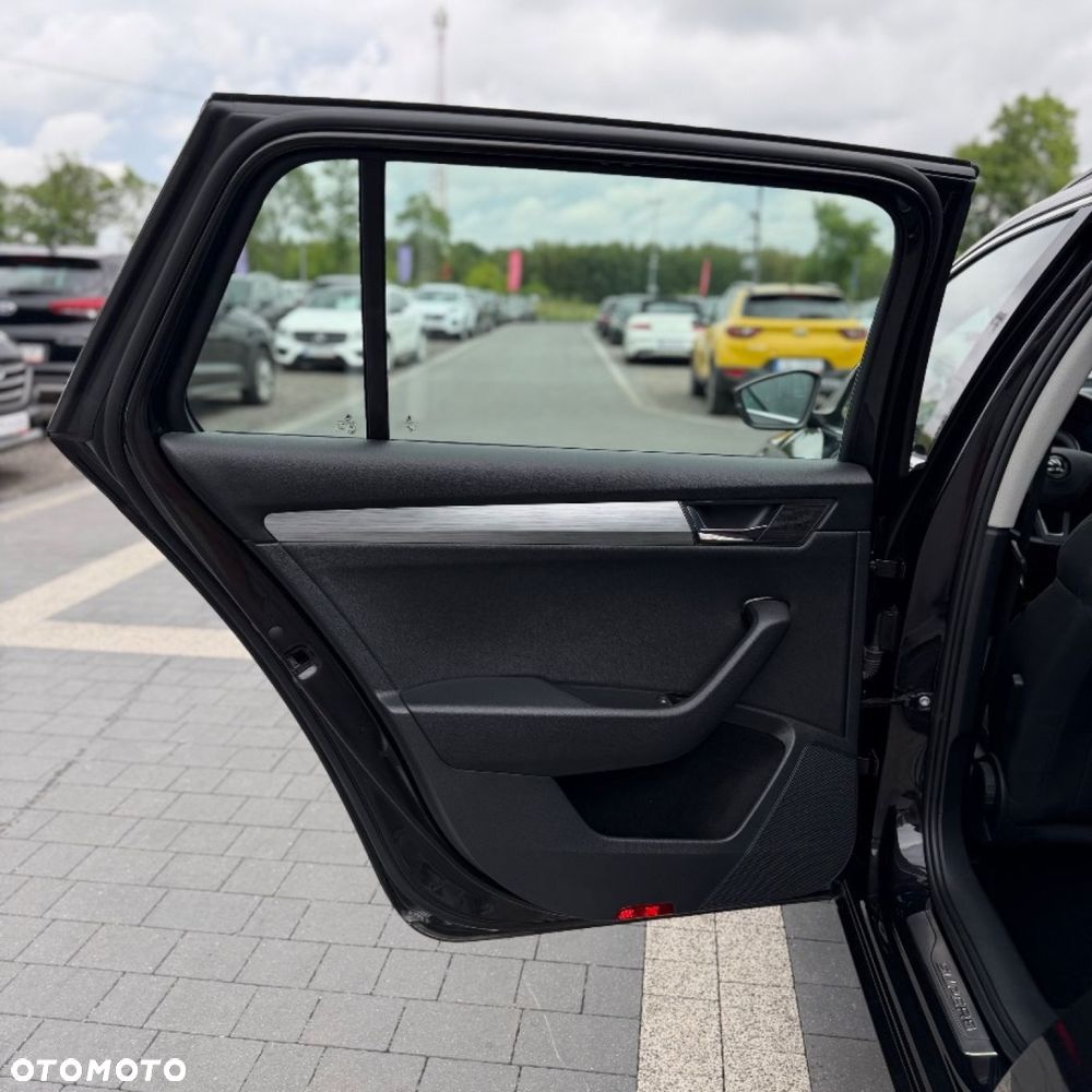 Skoda Superb - 14