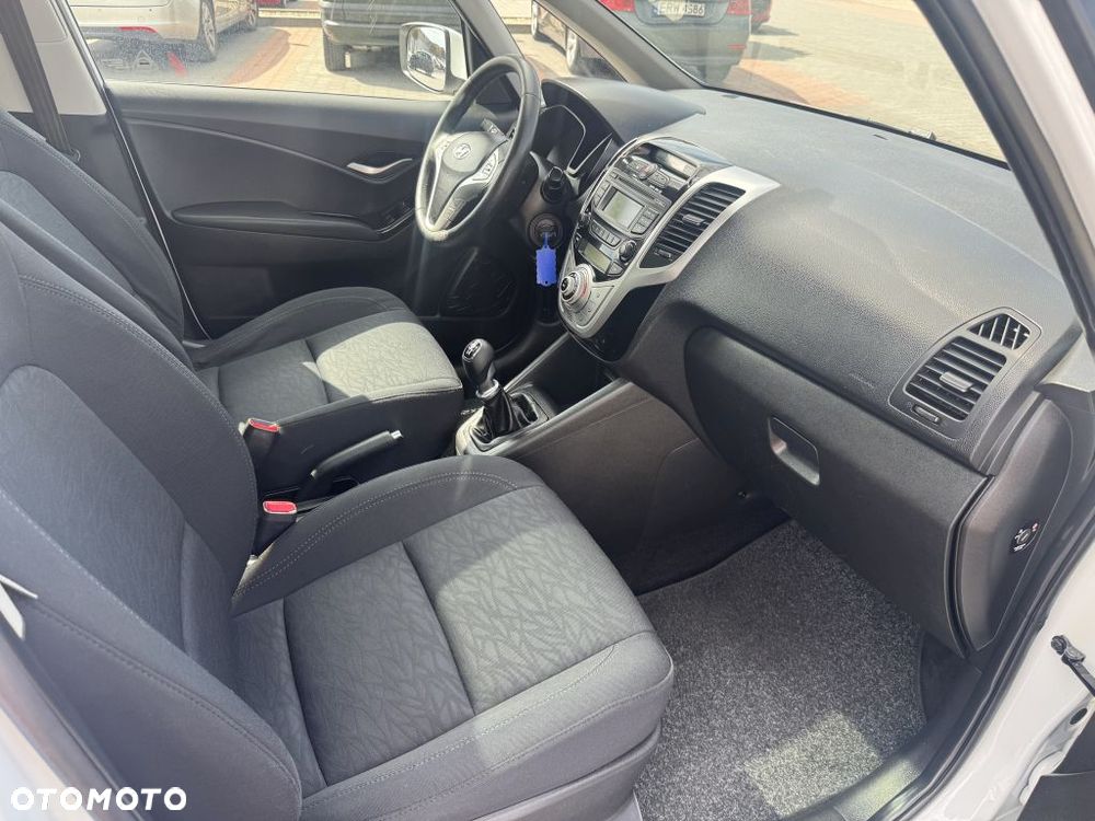 Hyundai ix20 1.4 Premium - 11