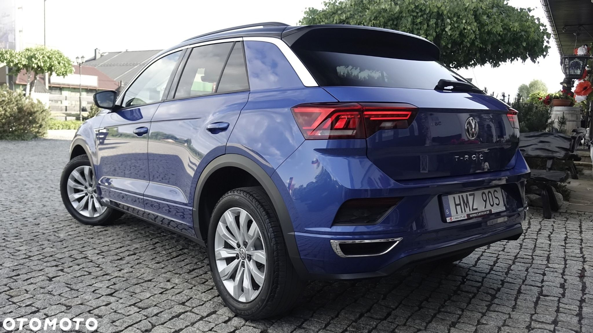 Volkswagen T-Roc - 4