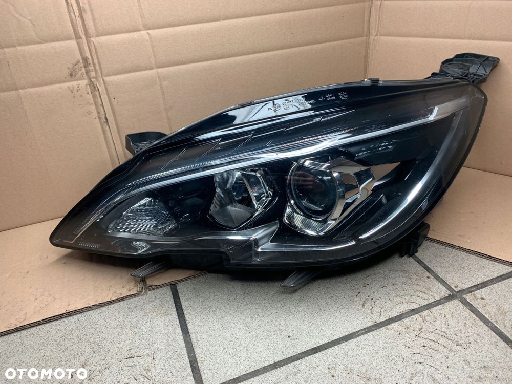 lampa lewa przednia peugeot 308 t9 zwykła led - 1