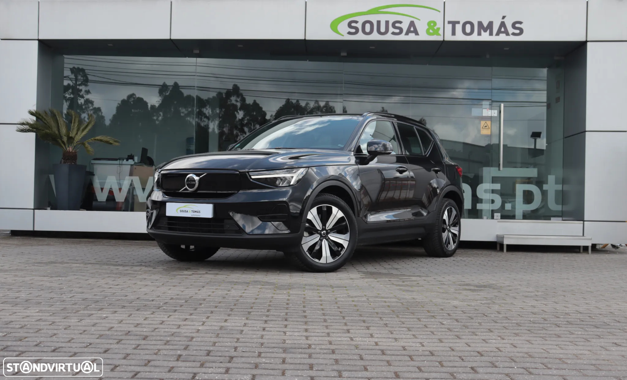 Volvo XC 40 Recharge Core - 2