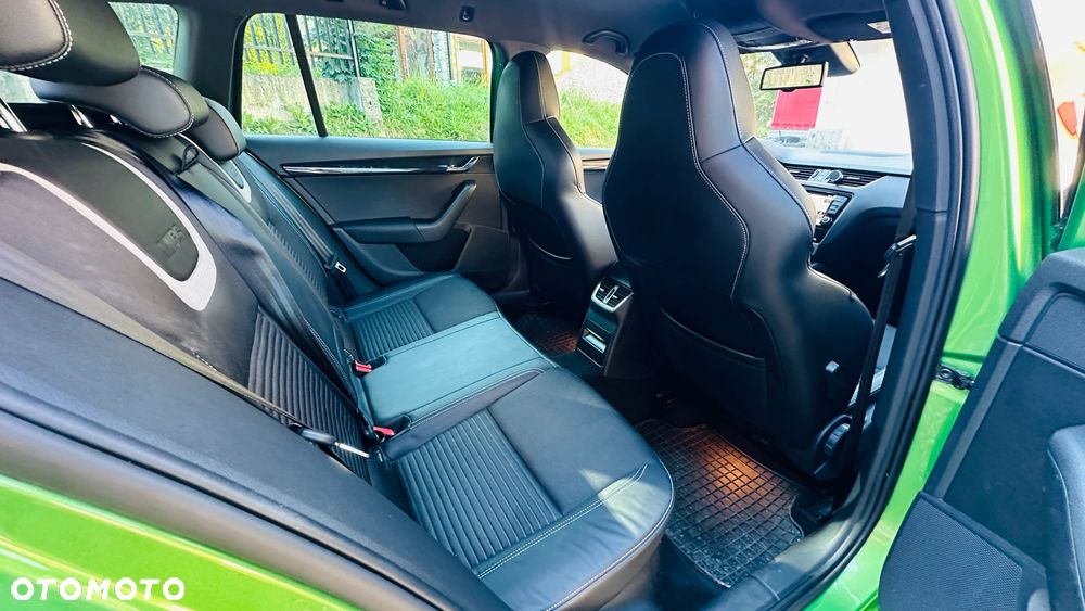 Skoda Octavia 2.0 TDI 4x4 RS DSG - 15