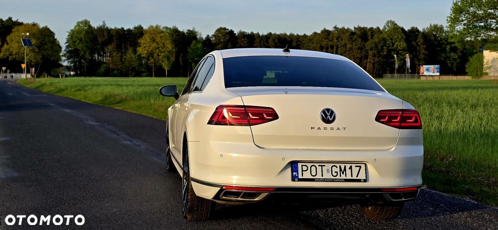 Volkswagen Passat - 9