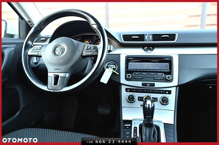 Volkswagen Passat 1.4 TSI BMT Comfortline DSG - 17