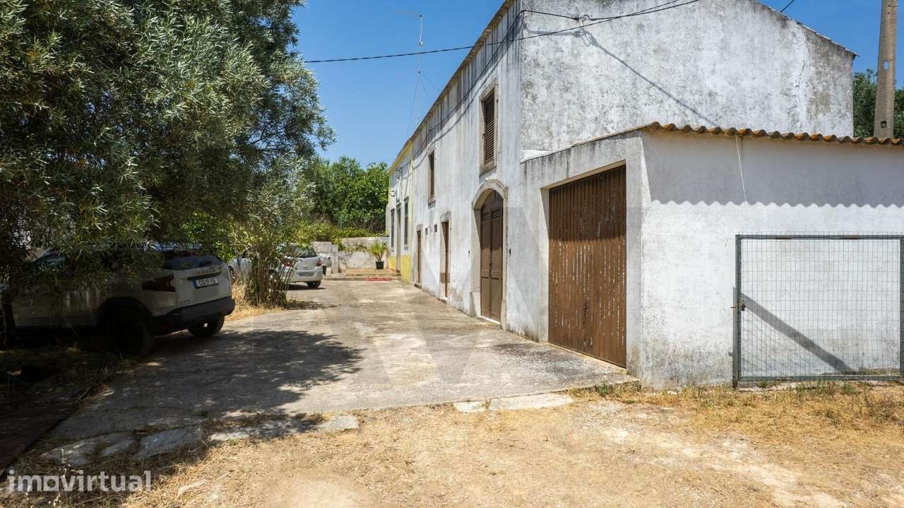 Propriedade Exclusiva de 29827 m2 c/ moradia T2 + Ruína no Sítio do Pa - Grande imagem: 2/42