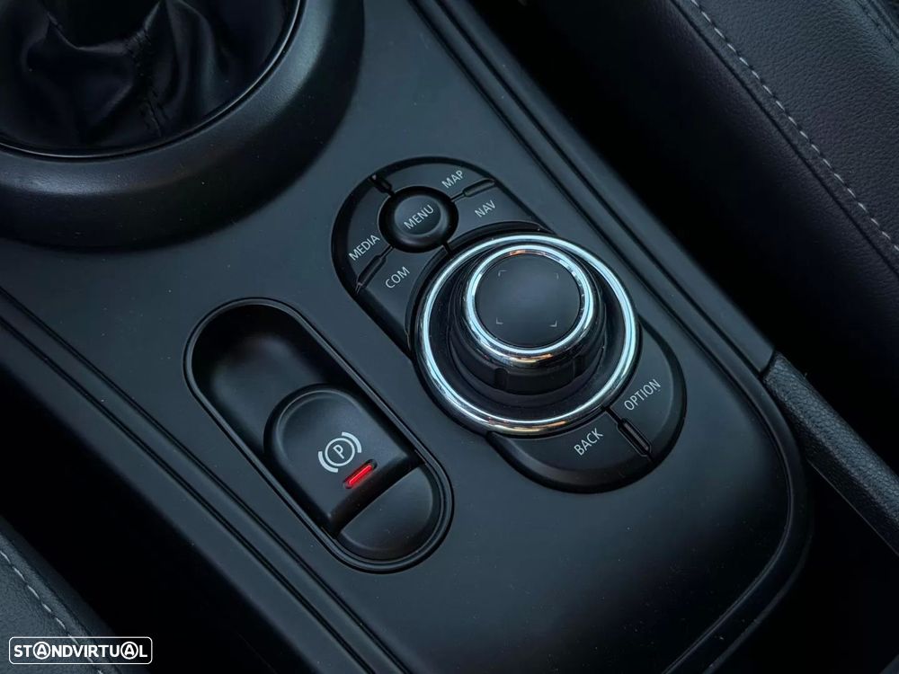 MINI Countryman One D Sport Edition Auto - 13