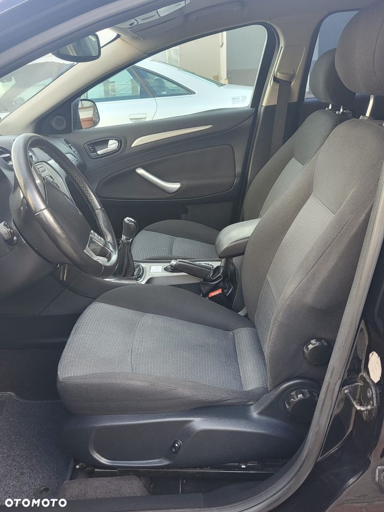Ford Mondeo 2.0 Black Magic - 16