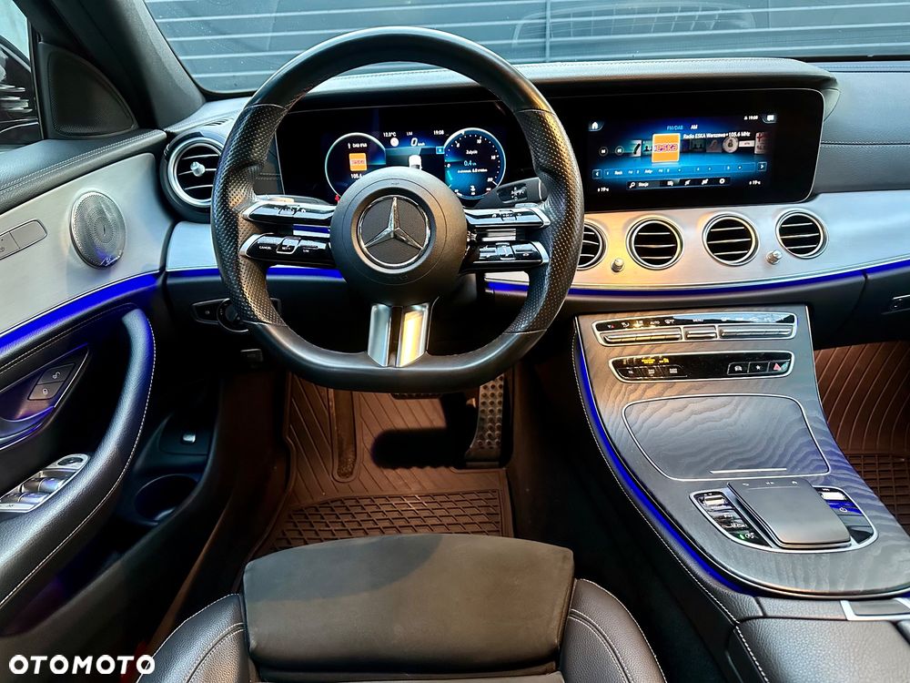 Mercedes-Benz Klasa E 220 d 4-Matic AMG - 9