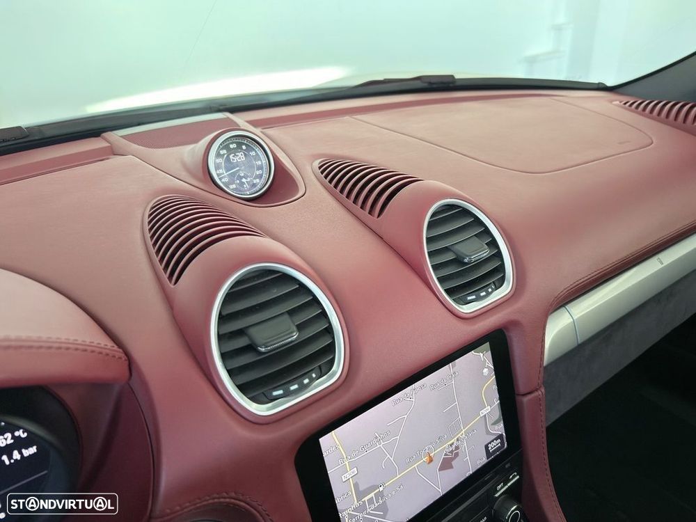 Porsche 718 Spyder Standard - 27