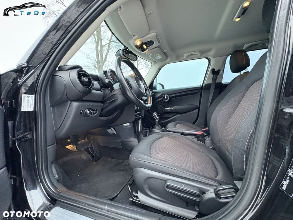 MINI Cooper Seven Chili - 19