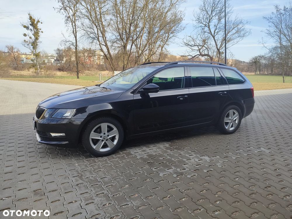 Skoda Octavia 1.5 TSI G-TEC DSG Tour - 5