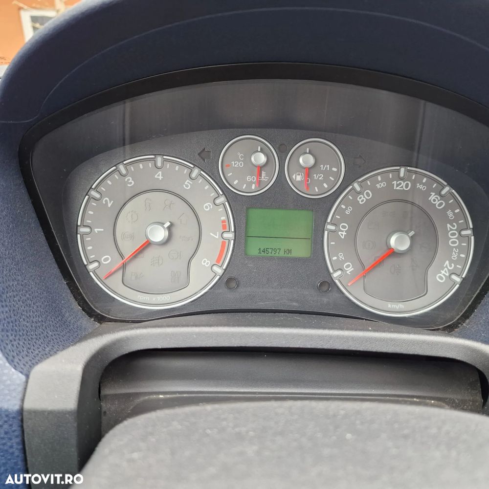 Ford Fiesta 2.0i ST - 3