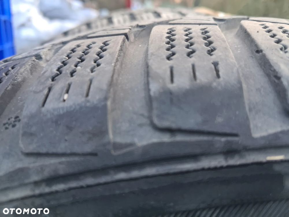 Opony Zimowe Laufenn Fit 175/65R14 21T18R - 2