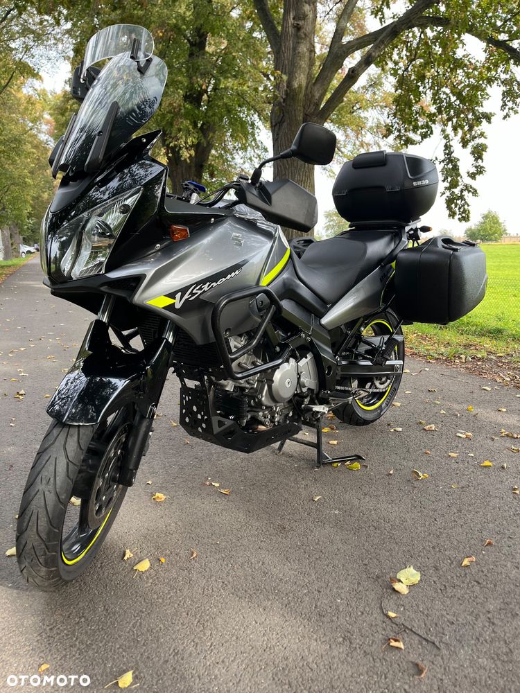 Suzuki V-STROM - 4