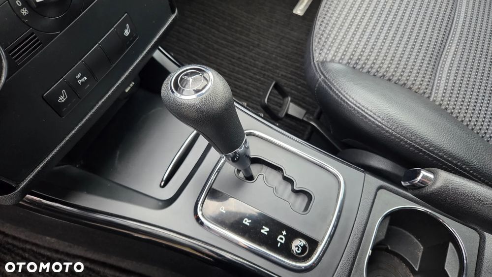 Mercedes-Benz Klasa A 160 Autotronic - 16