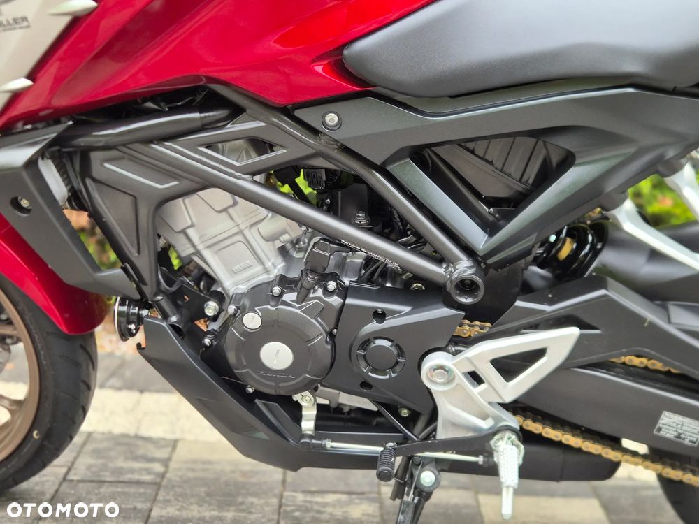 Honda CB - 22