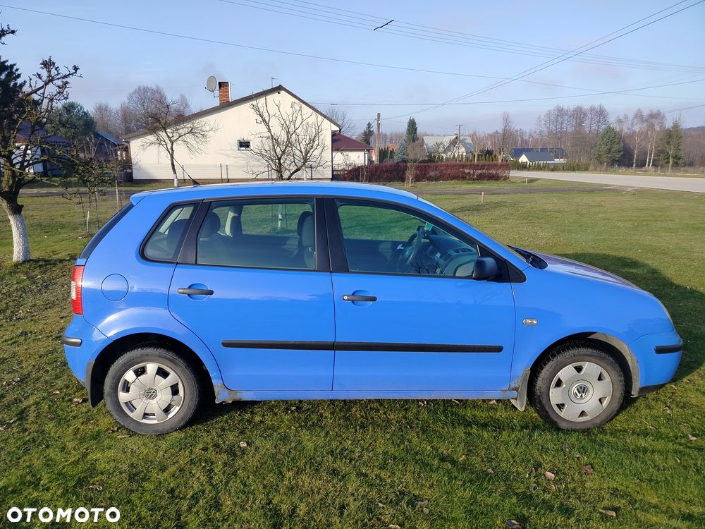 Volkswagen Polo - 4