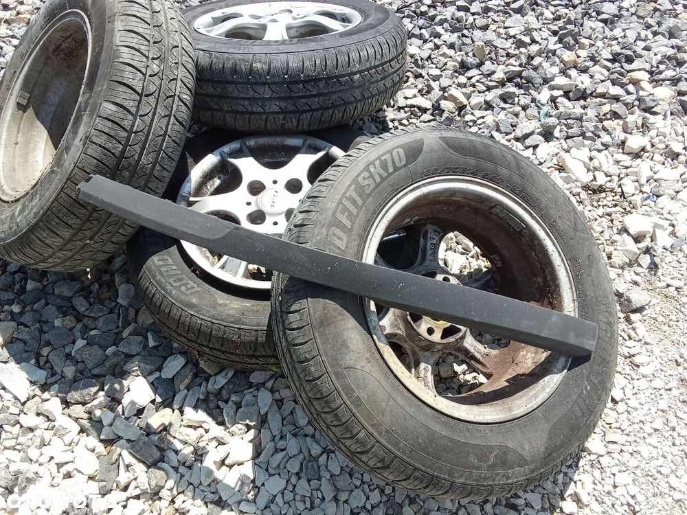 KL HOKEJ LISTWA ZDERZAKA PRZÓD PRAWA OPEL CORSA D 06- 5D - 3