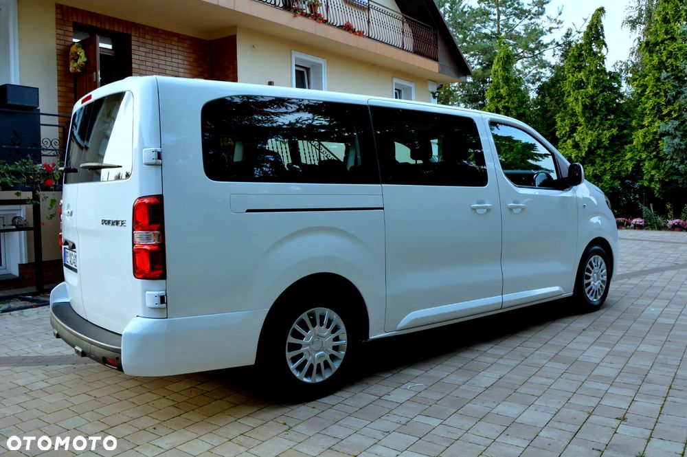 Toyota ProAce 1,5-l-D-4D L2 (8-Si.) Verso Family Comfort - 9
