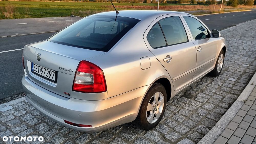 Skoda Octavia 1.4 Ambiente - 4