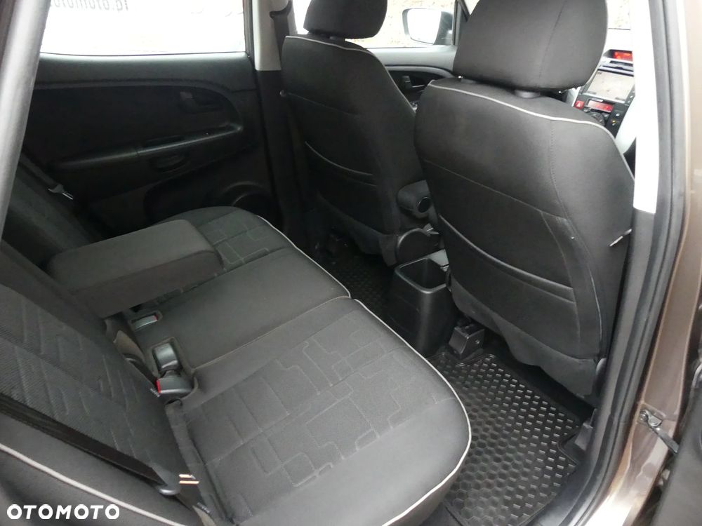 Kia Venga 1.4 CVVT Fifa World Cup Edition - 14