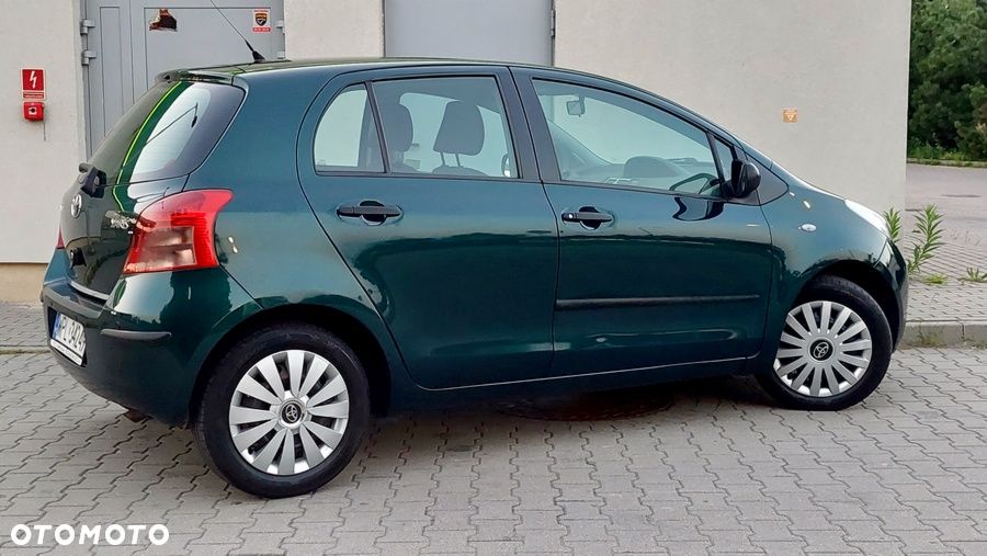 Toyota Yaris - 9
