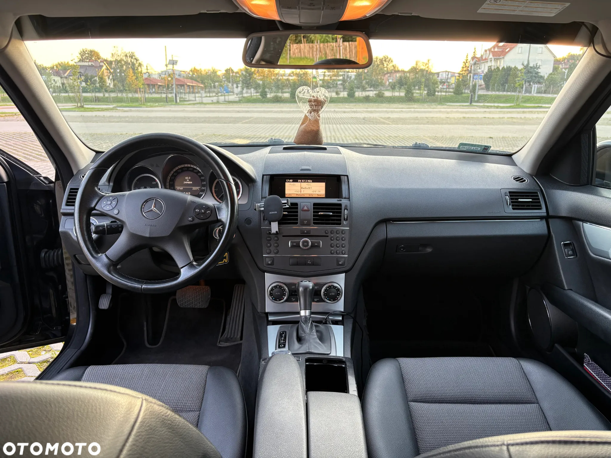 Mercedes-Benz Klasa C 350 CDI BlueEff Avantgarde 4-Matic - 7