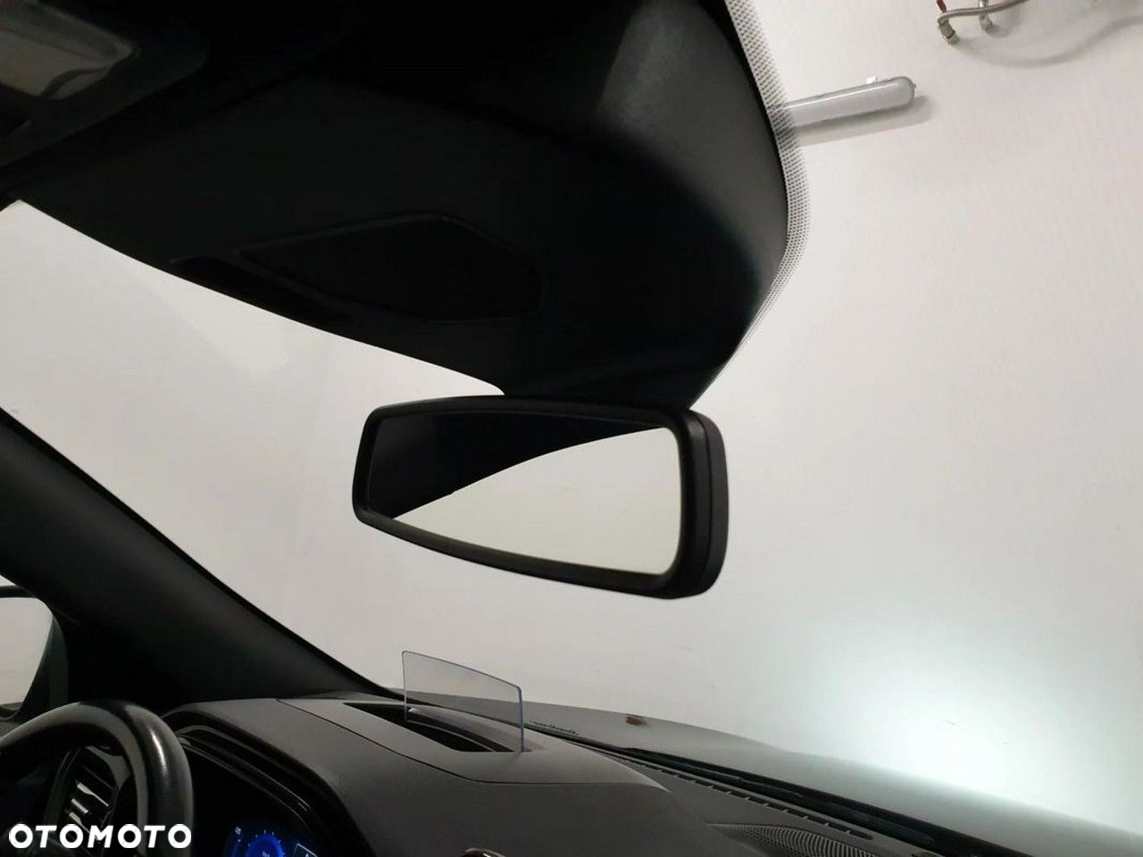 Ford Kuga 2.0 EcoBlue 4x4 ST-LINE X - 34
