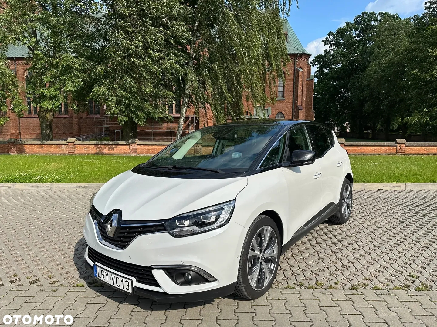 Renault Scenic 1.6 dCi Bose EDC - 3