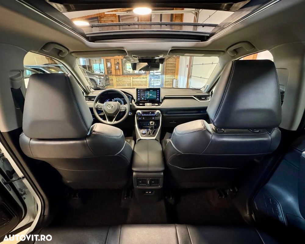 Toyota RAV4 - 22